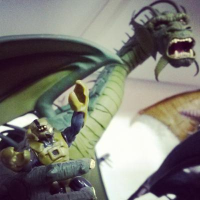 Rise of the Beasts army green scorpion vs Fin Fang Foom.jpg